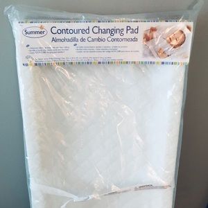 2 Changing Pads with 1 Soft Pink Cover